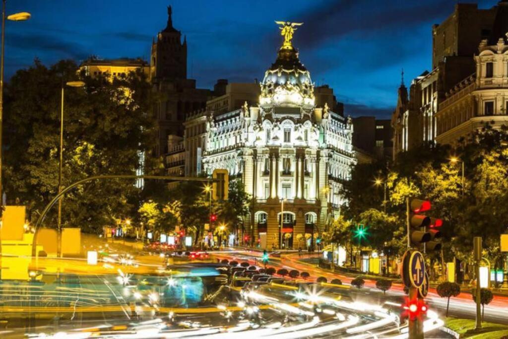 Piso De Lujo En Madrid Centro La Dolce Vita Exteriör bild